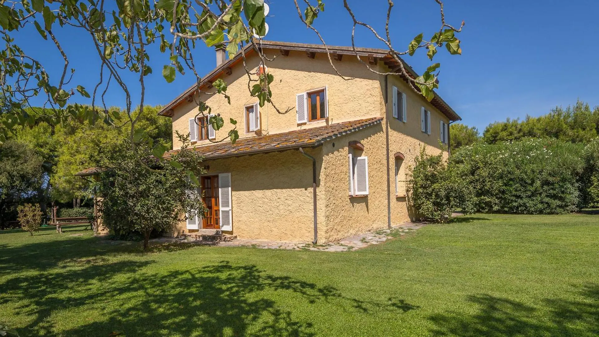 I Cavalleggeri Villa Castagneto Carducci 0*,  Italien