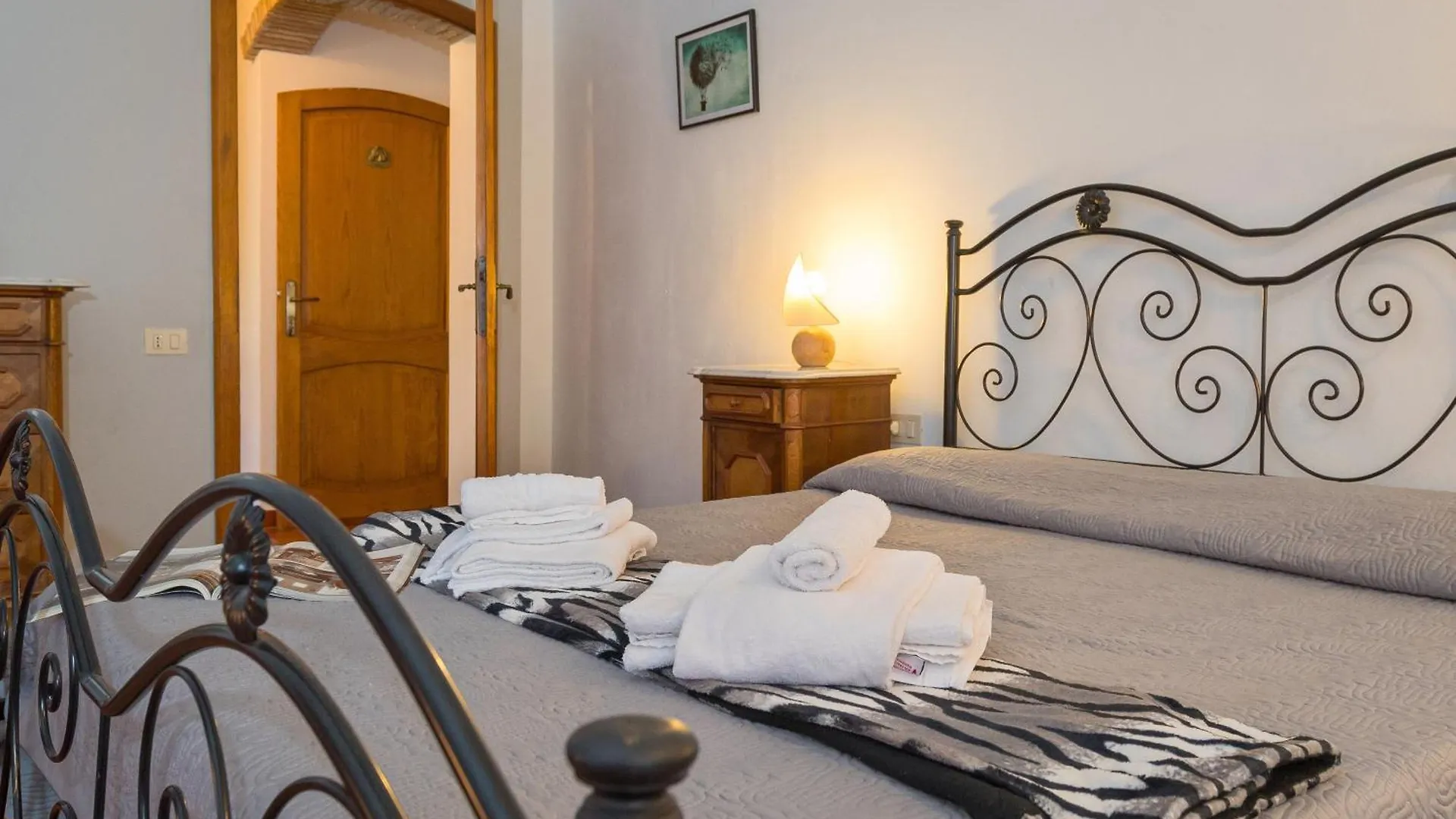 Lantgård I Cavalleggeri Villa Castagneto Carducci